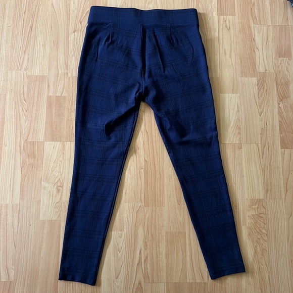Loft Skinny Pants - Picture 3 of 3